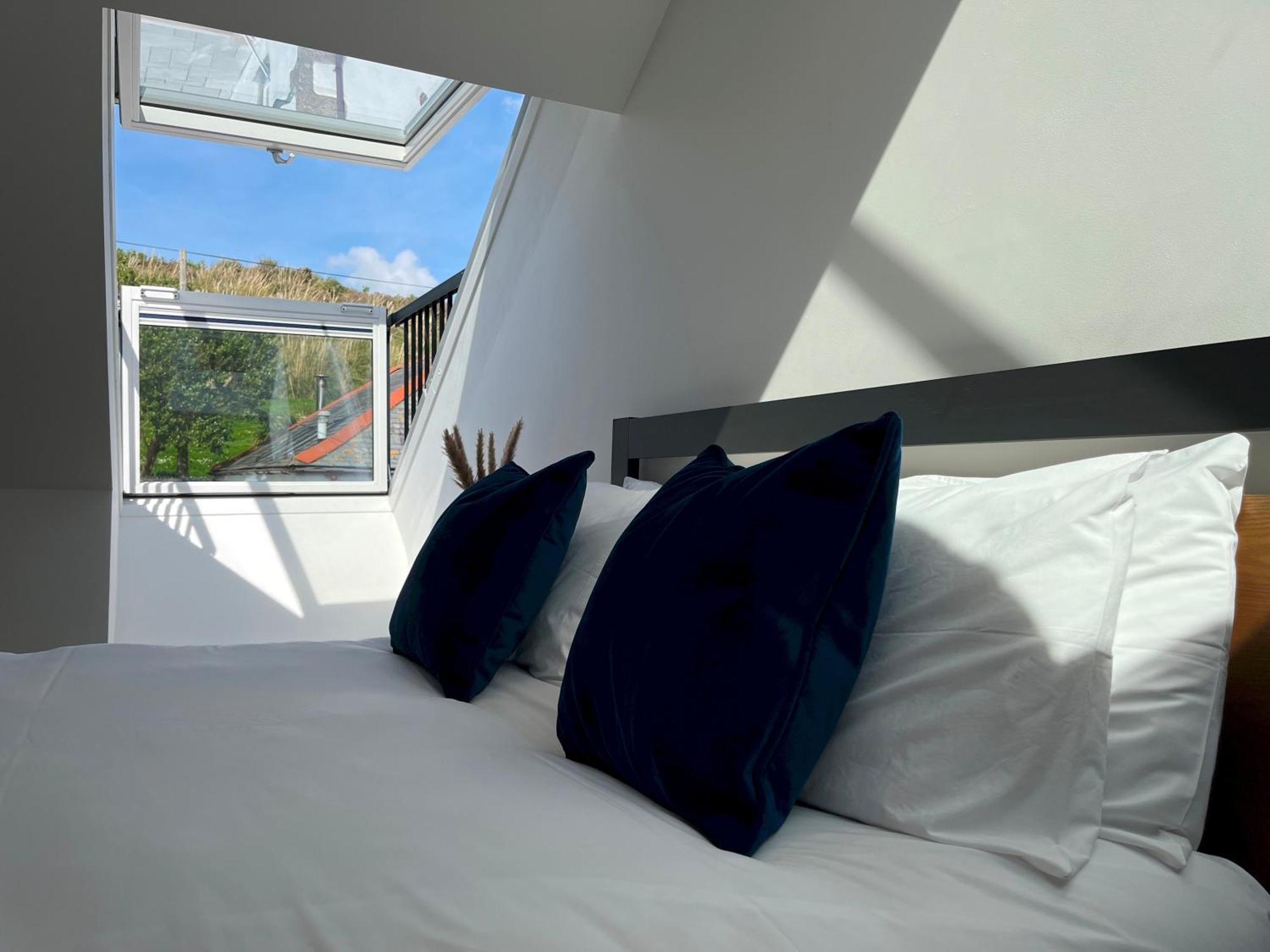 Charming Retreat For 6 With Social Garden Vakantiehuis