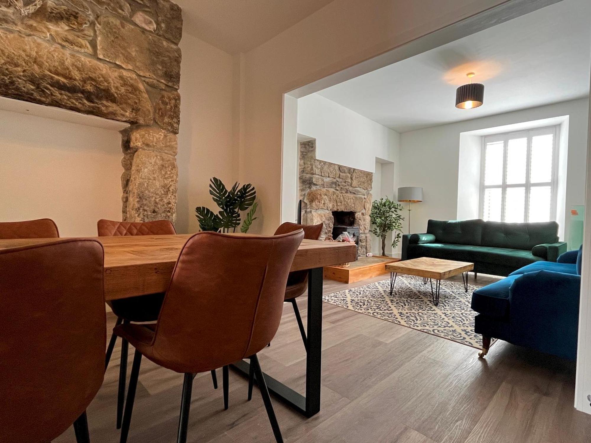 Charming Retreat For 6 With Social Garden Marazion